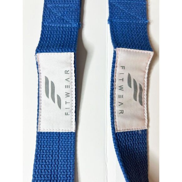 Fit Wear Lifting Wrist Straps for Weightlifting, Bodybuilding Powerlifting 24’’ - Picture 3 of 9